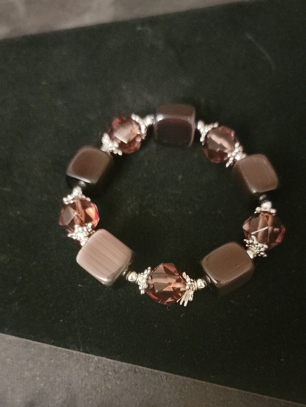 Women's Mauve Beaded Stretch Bracelet